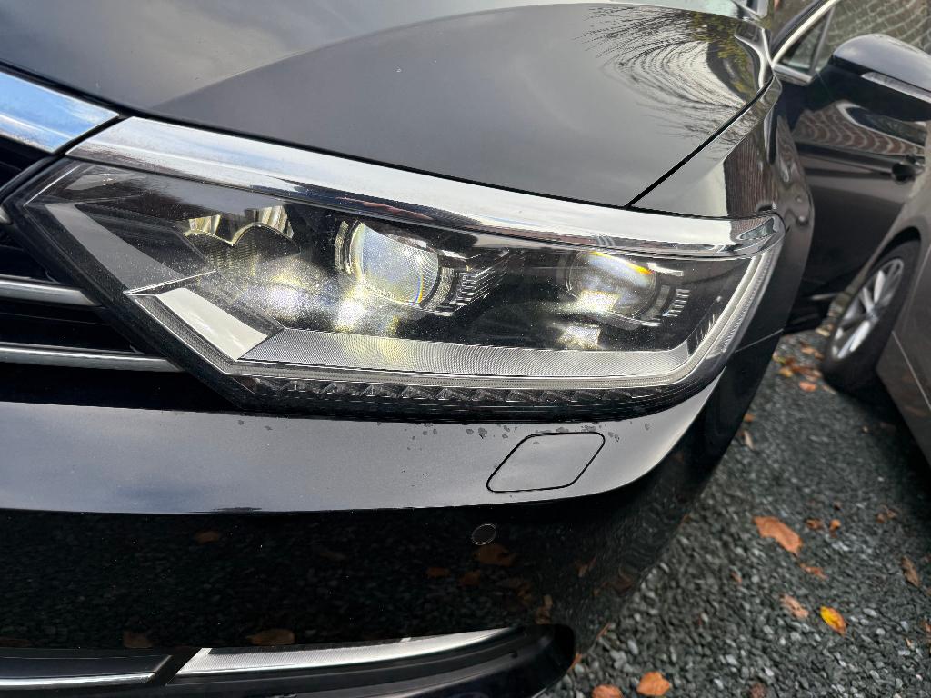 Volkswagen Passat 1.6TDI xenonnavigatie met panoramadak, Auto's, Volkswagen, Zwart, Parkeersensor, Bedrijf, 5 deurs