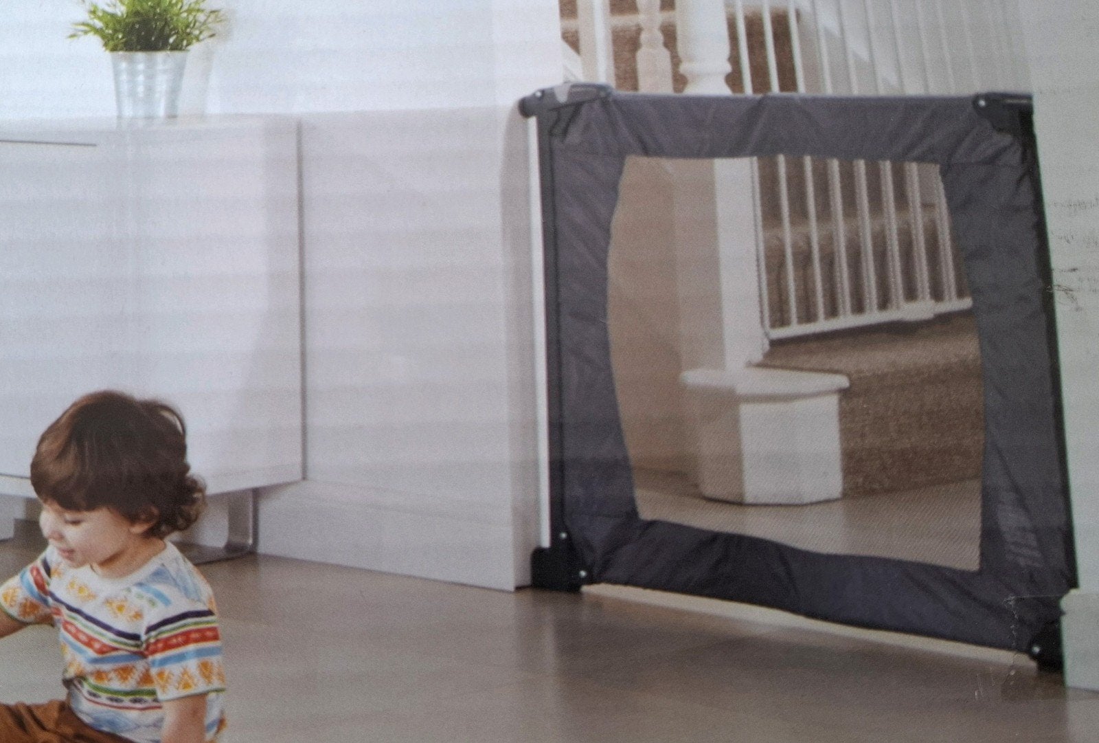 draagbaar vakantie veiligheidshekje. 71 tot 92cm, Enfants & Bébés, Barrières, Barrière de sécurité, Comme neuf, Enlèvement, Autres matériaux