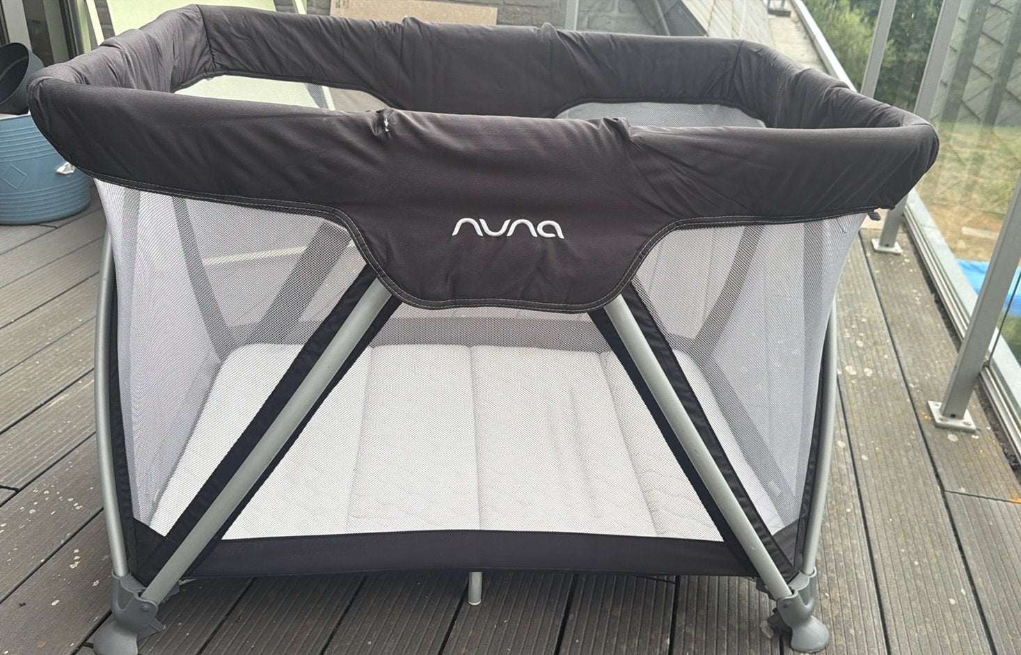 Reisbed Nuna met verklein optie, Bijoux, Sacs & Beauté, Enlèvement, Utilisé