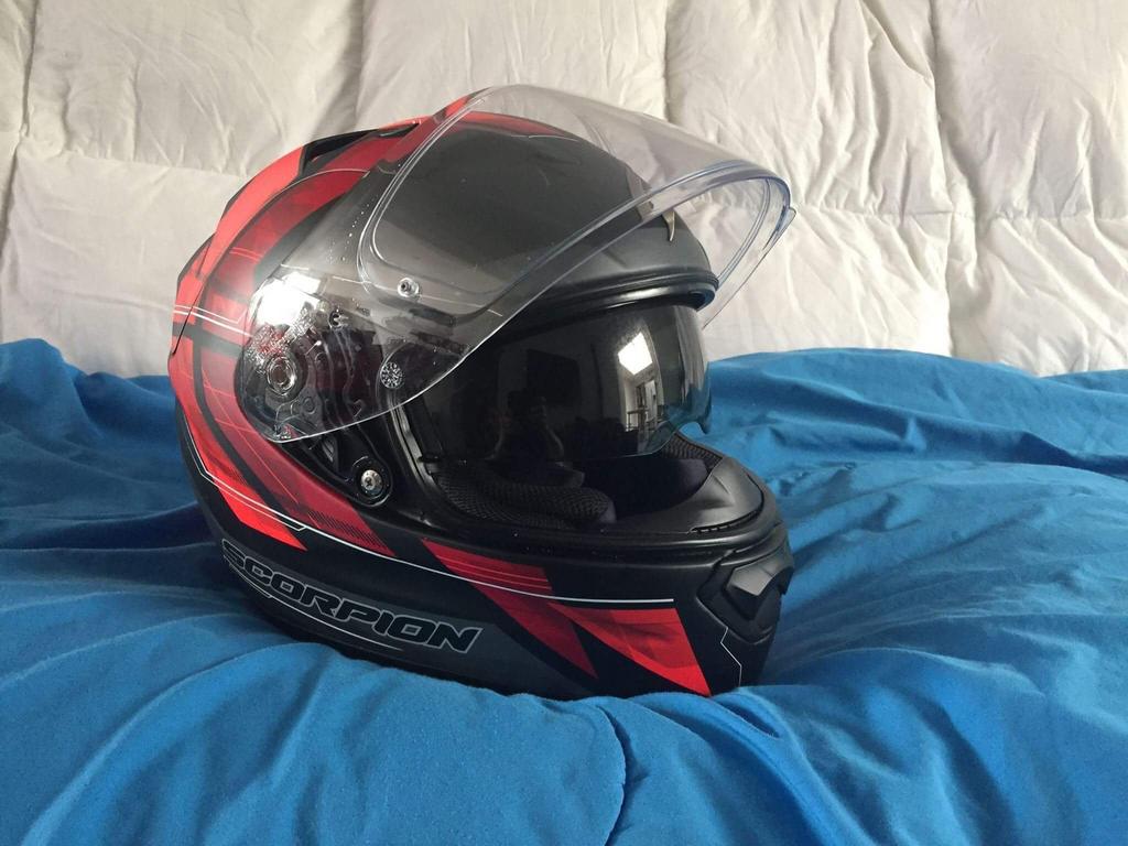 Casque intégral Scorpion Modèle Exo-1200 Air  Taille xs, Seconde main, Femmes, Casque intégral, Enlèvement