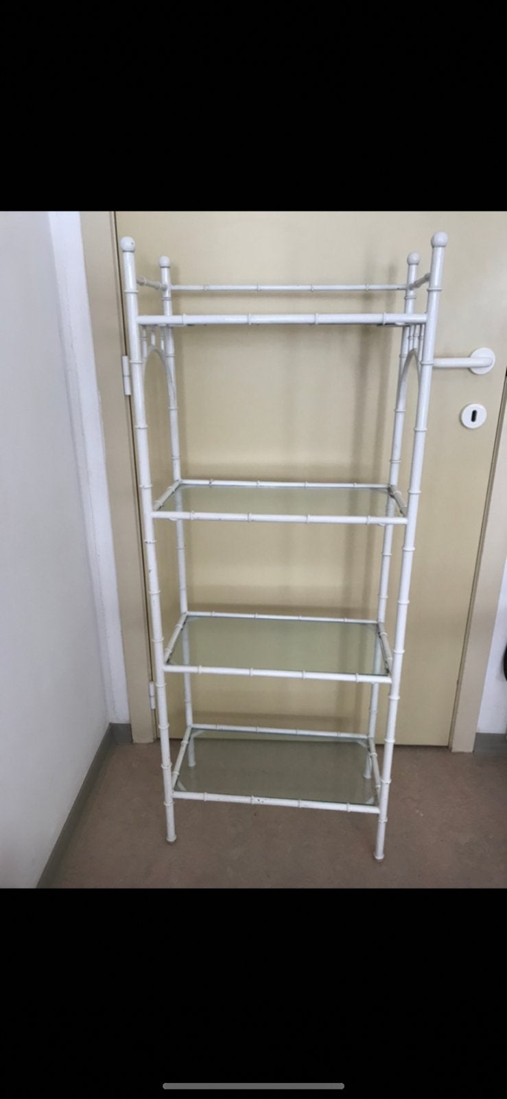 TE KOOP tafel spiegel rek kussen theepot box blender kast, Ophalen, Zo goed als nieuw