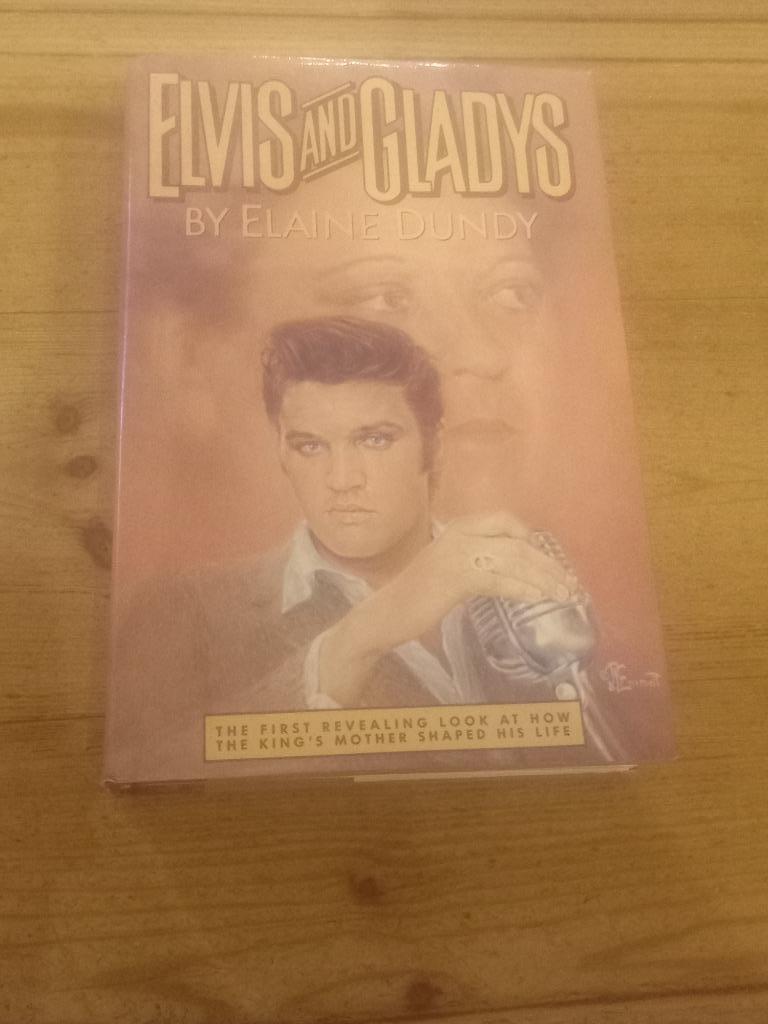 Boek van Elvis Presley, Gelezen, Elaine Dundy, Artiest, Ophalen of Verzenden