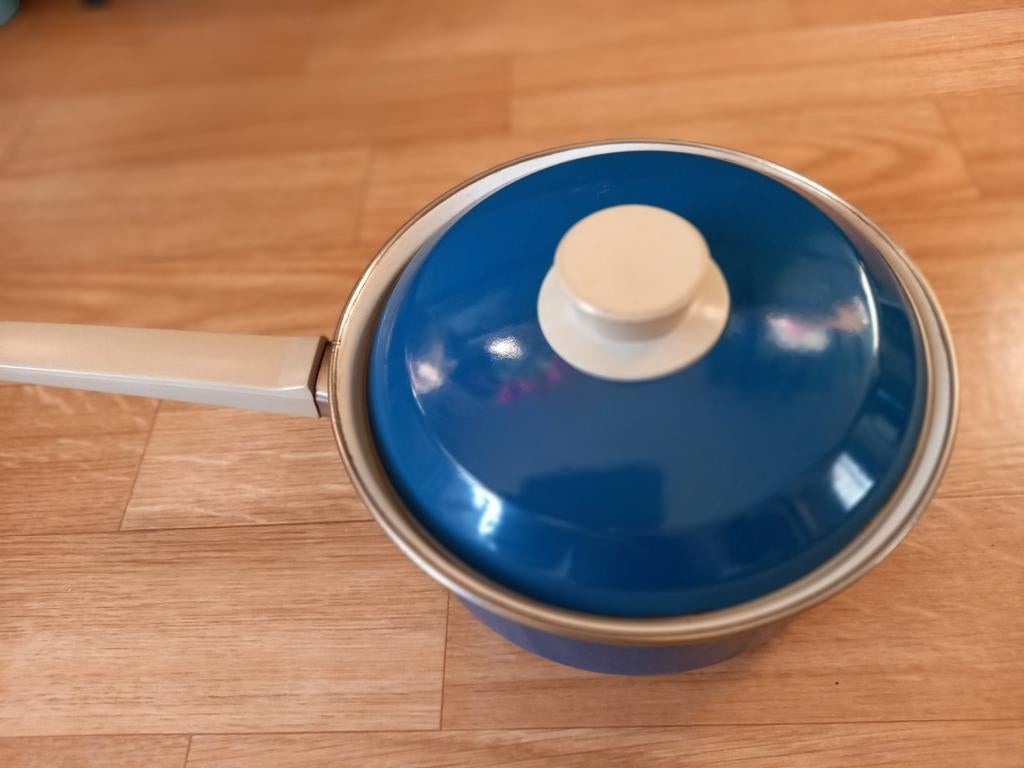 BLAUWE EMAILE STEELPAN ZOEKT GASFORNUIS, Ophalen of Verzenden