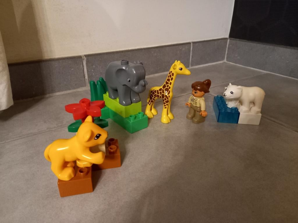 Lego Duplo verzorger met dieren, olifant, giraf, ijsbeer, Kinderen en Baby's, Speelgoed | Duplo en Lego, Ophalen of Verzenden