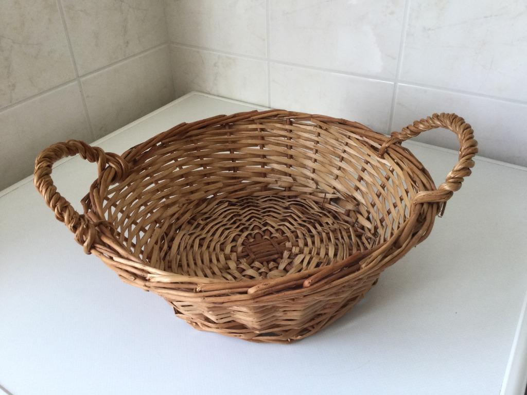 Gevlochten rieten mand, Ophalen of Verzenden, Mand