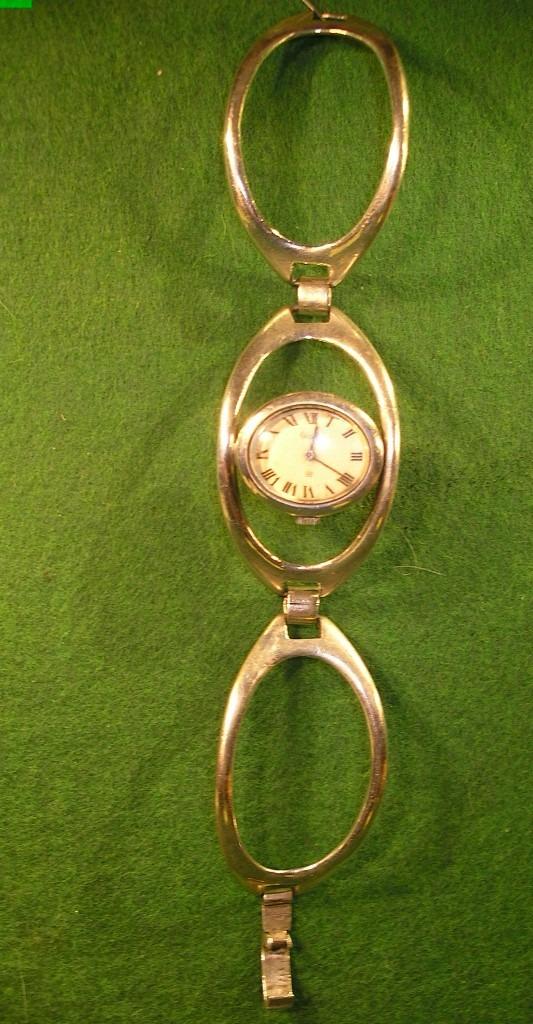 MONTRE BRACELET FEMME ENTIEREMENT EN ARGENT MASSIF, Bijoux, Sacs & Beauté, Montres | Femmes, Montre-bracelet, Autres marques, Enlèvement ou Envoi