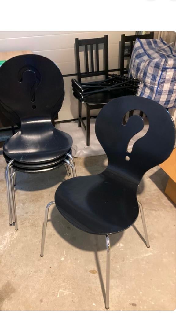 Chaises int ou ext noires avec logo, Maison & Meubles, Chaises, Enlèvement, Utilisé