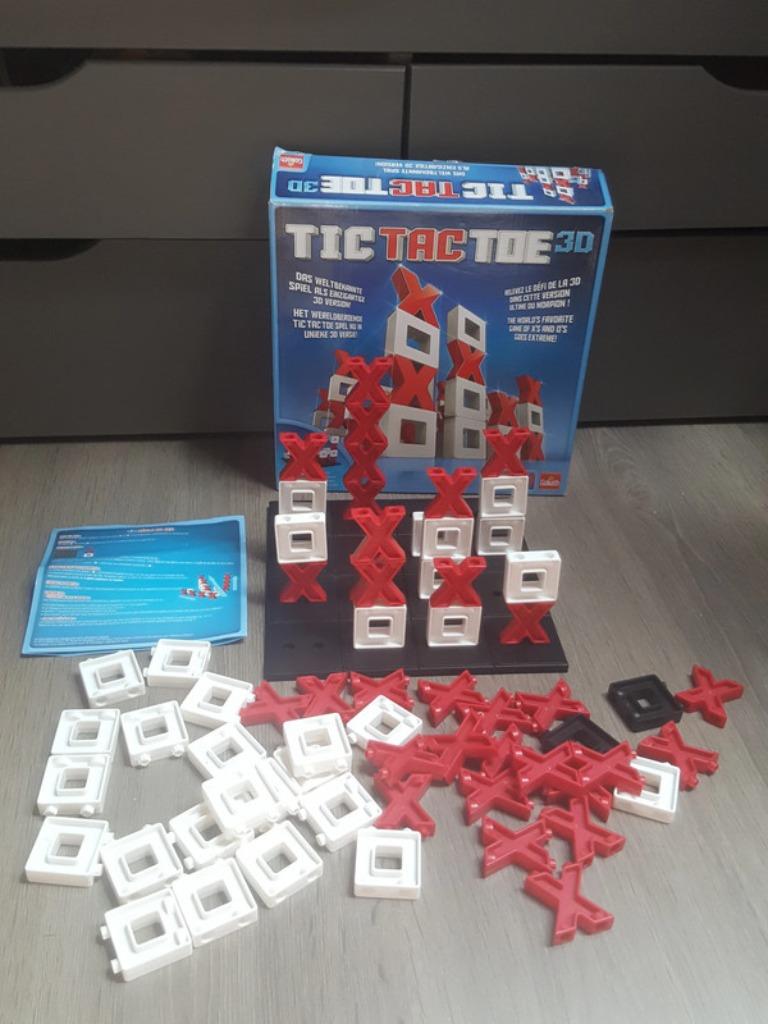 Jeu de société "Tic Tac Toe 3 D", 1 ou 2 joueurs, Enlèvement ou Envoi, Utilisé, Hasbro