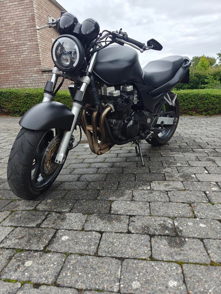 Kawasaki zr7 1999, Particulier