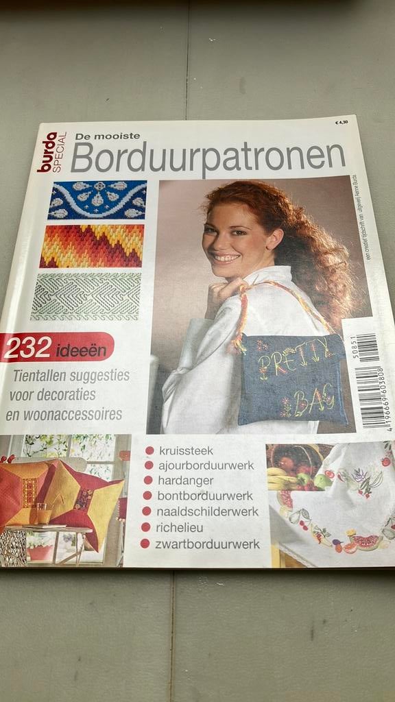 Burda borduurspecial E851, Hobby en Vrije tijd, Ophalen of Verzenden, Zo goed als nieuw, Handborduren, Patroon