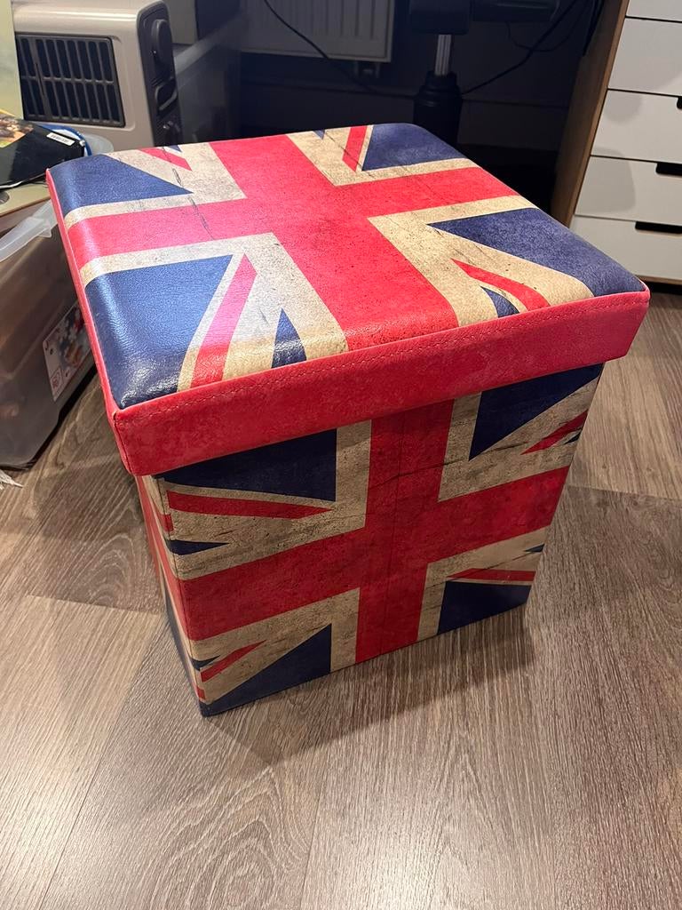 Pouf repose pied Anglais, Maison & Meubles, Neuf