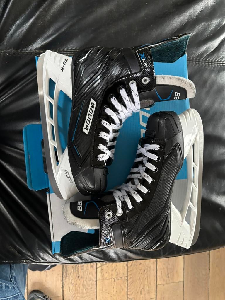 Ijshockey schaatsen, Ophalen, Zo goed als nieuw, Schaatsen