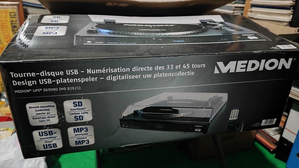 Medion platine plus amplificateur, Enlèvement, Comme neuf