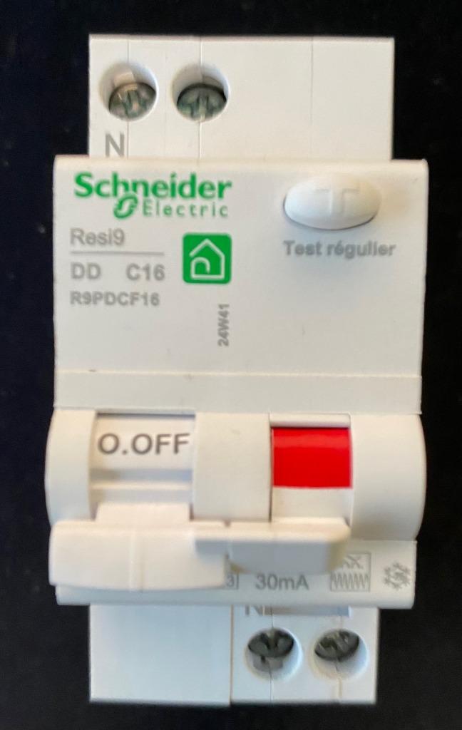 Disjoncteur différentiel 16A XP Resi9 - 1P + N - Type Fsi, Enlèvement ou Envoi, Neuf, Autres types