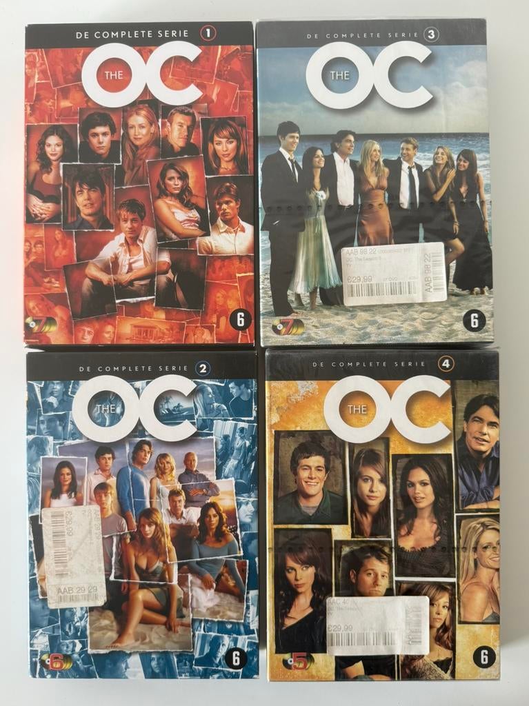 DVD The OC - 4 complete seizoenen - nieuw !, Enlèvement ou Envoi, Comme neuf