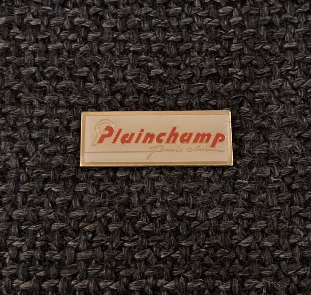 PIN - PLAINCHAMP - TENNIS CLUB, Envoi, Utilisé, Sport, Insigne ou Pin's