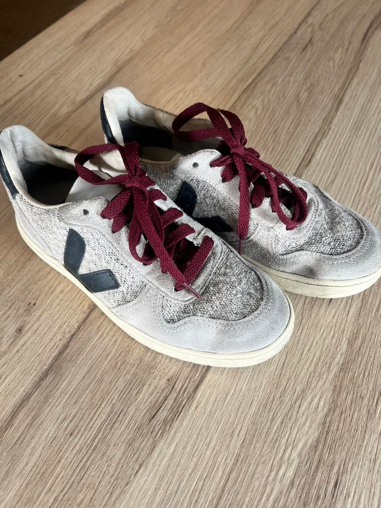 VEJA grijze sneakers maat 36, Ophalen of Verzenden, Sneakers, Grijs, Gedragen