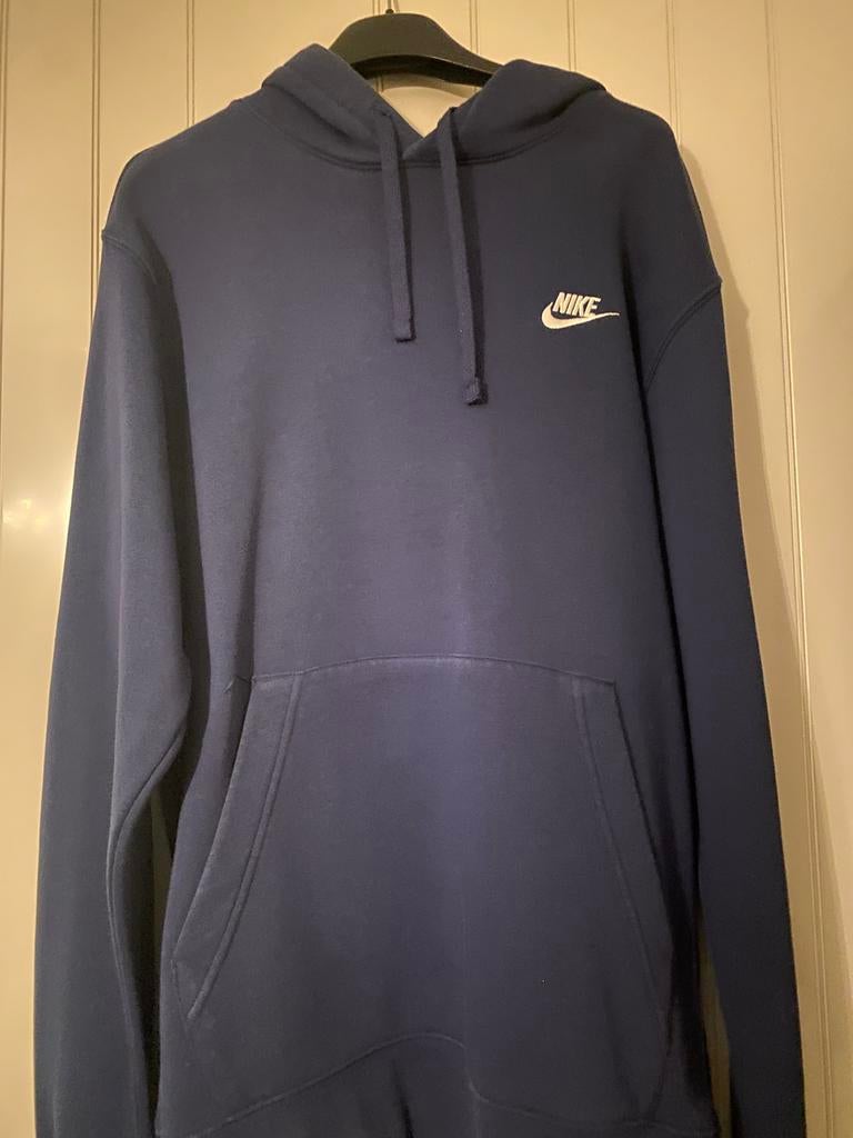 pull Nike. Taille S. 15€, Enlèvement, Comme neuf, Taille 46 (S) ou plus petite