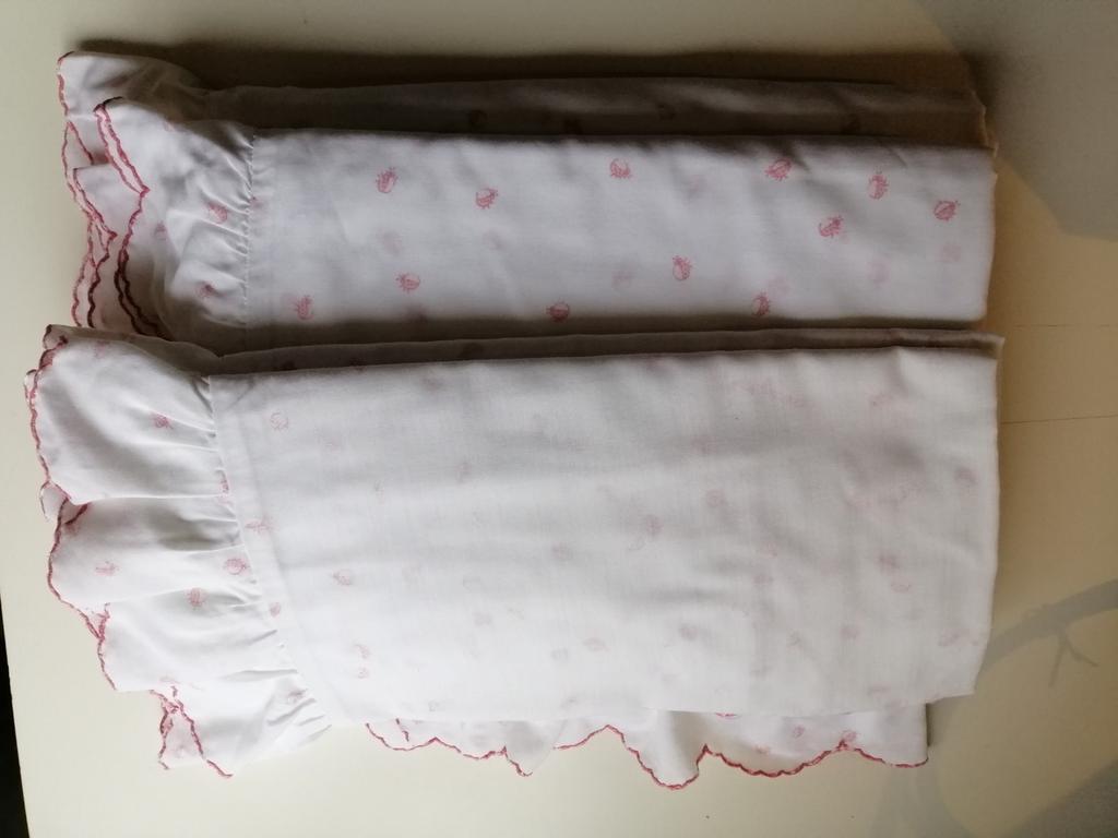 2 draps de lit + 2 taies pour 2 lits d'1 personne, Enlèvement ou Envoi, Utilisé, Blanc