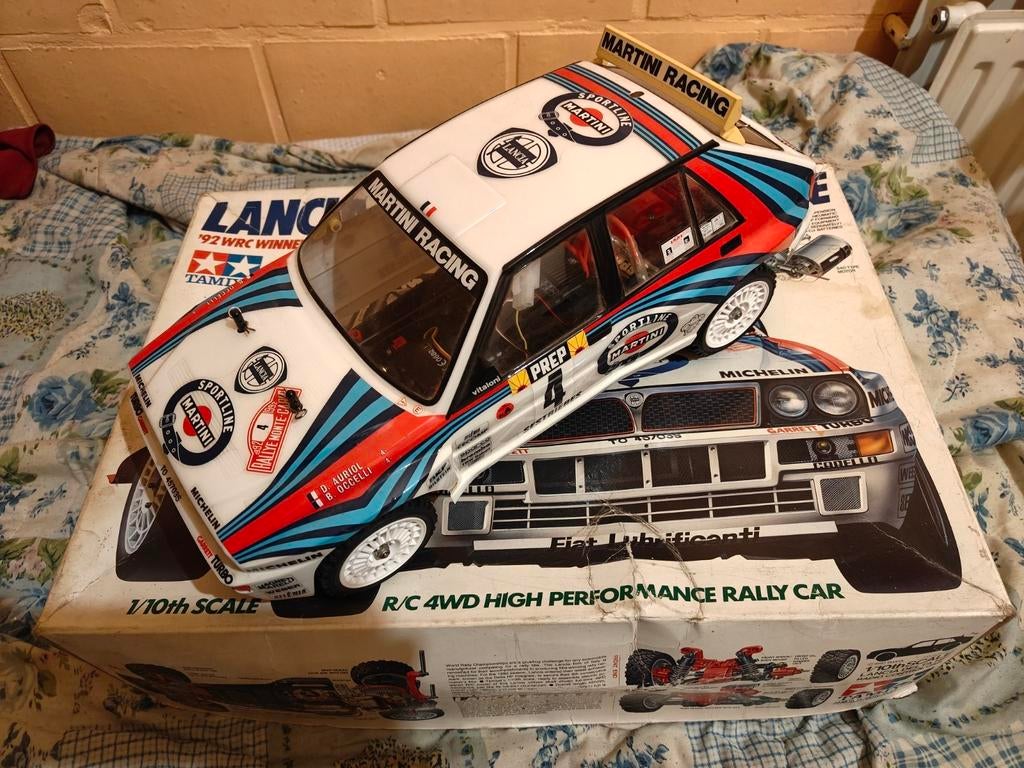 Tamiya ta01 Lancia Delta Integral Rally 1/10, Hobby & Loisirs créatifs, Modélisme | Radiocommandé & Téléguidé | Voitures, Comme neuf