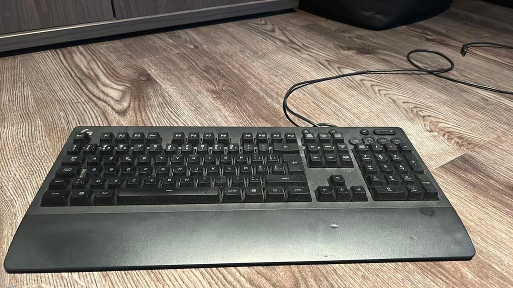 Clavier de jeu Logitech G213 Azerty, Enlèvement, Azerty, Comme neuf, Clavier gamer