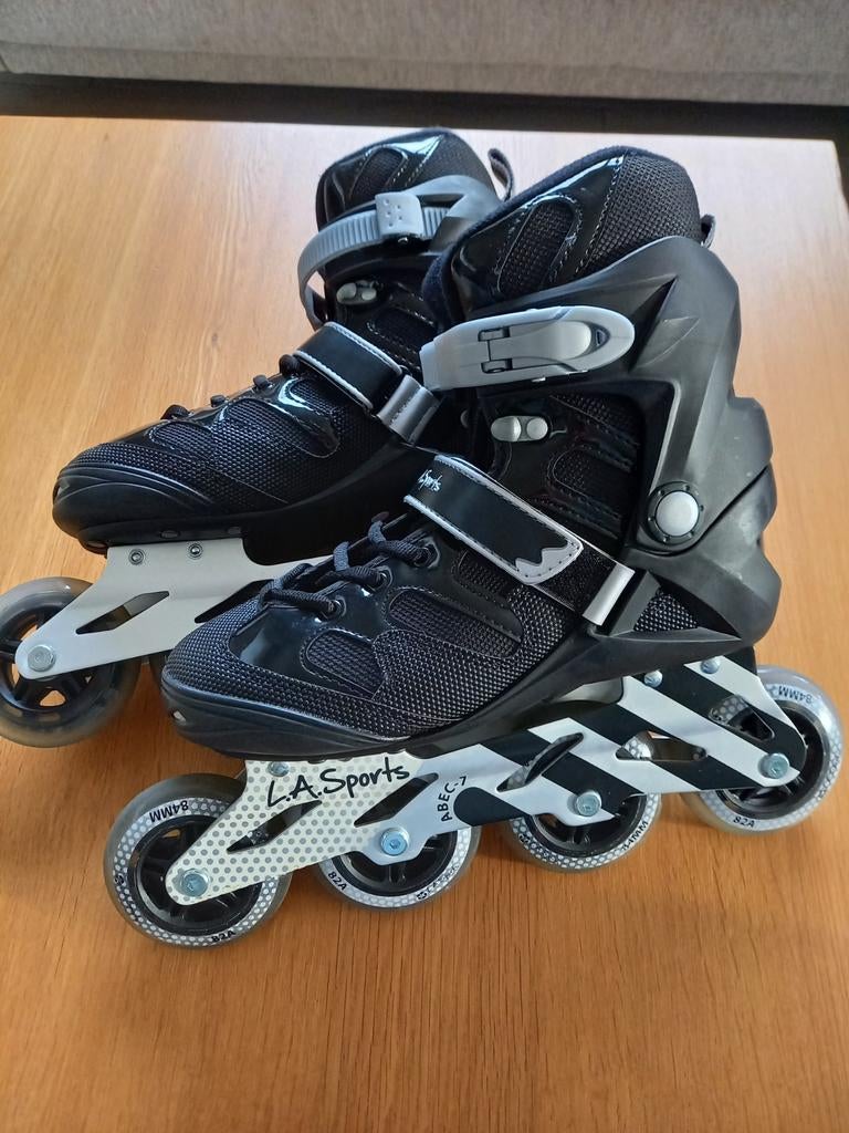 Nieuw! Skates / Skeelers LA Sports 38/39, Sport en Fitness, Skeelers, Kinderen, Zo goed als nieuw, Inline skates 4 wielen, Ophalen