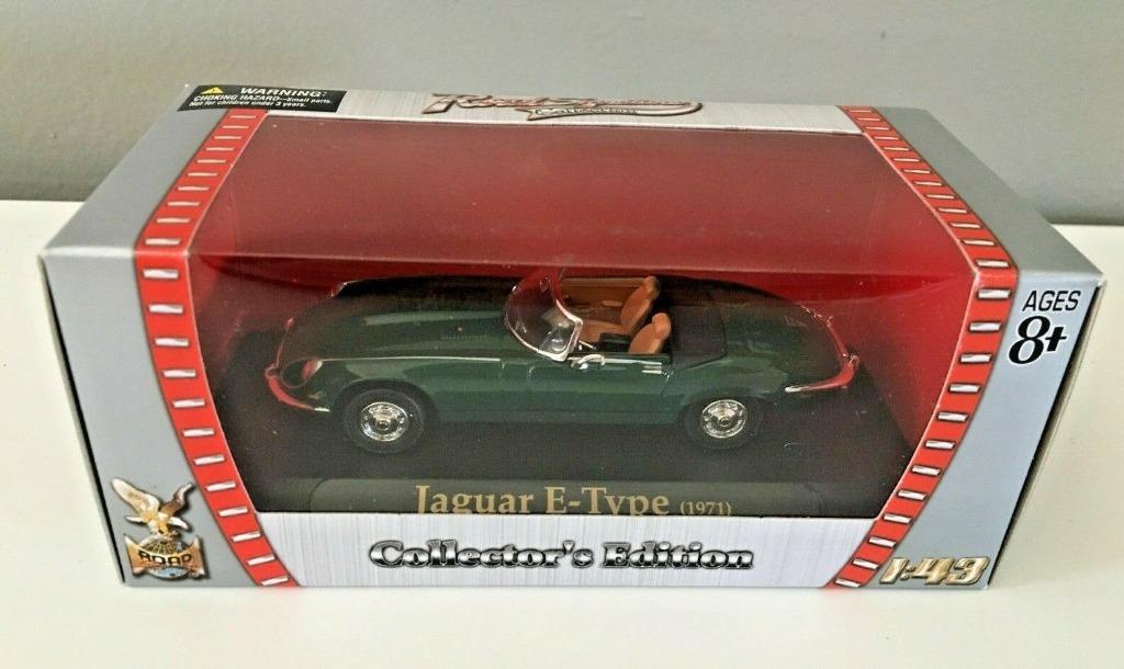 1:43 YatMing Road Signature Jaguar E-Type cabrio 1971 groen, Ophalen of Verzenden, Zo goed als nieuw, Auto