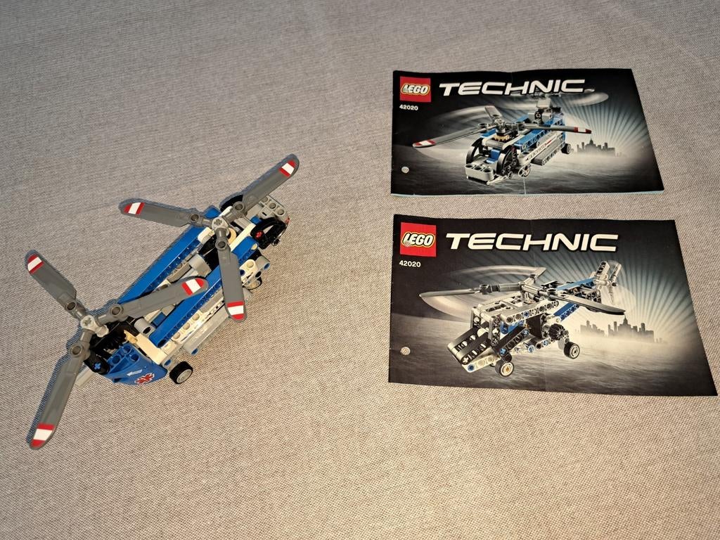 Lego Technic set 42020 Helikopter met dubbele rotor, Ophalen of Verzenden, Zo goed als nieuw, Lego
