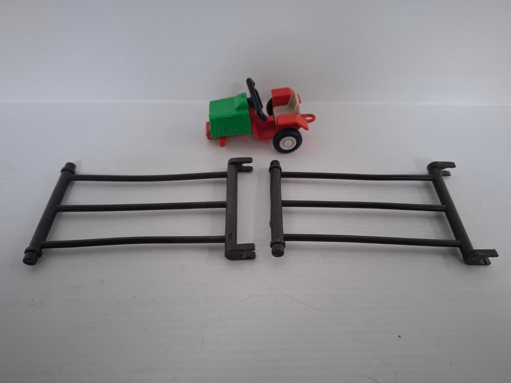 Pièces de clôture de tracteur Playmobil vintage pour enfants, Enfants & Bébés, Jouets | Playmobil, Utilisé, Playmobil en vrac