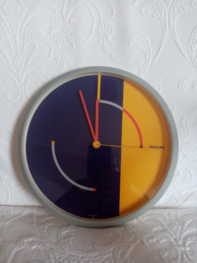 Horloge quartz murale  Philips style Memphis année 80, Enlèvement ou Envoi, Comme neuf, Horloge murale