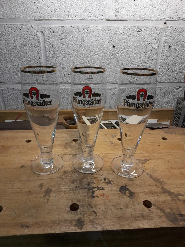 Verre de bière, Enlèvement ou Envoi, Comme neuf