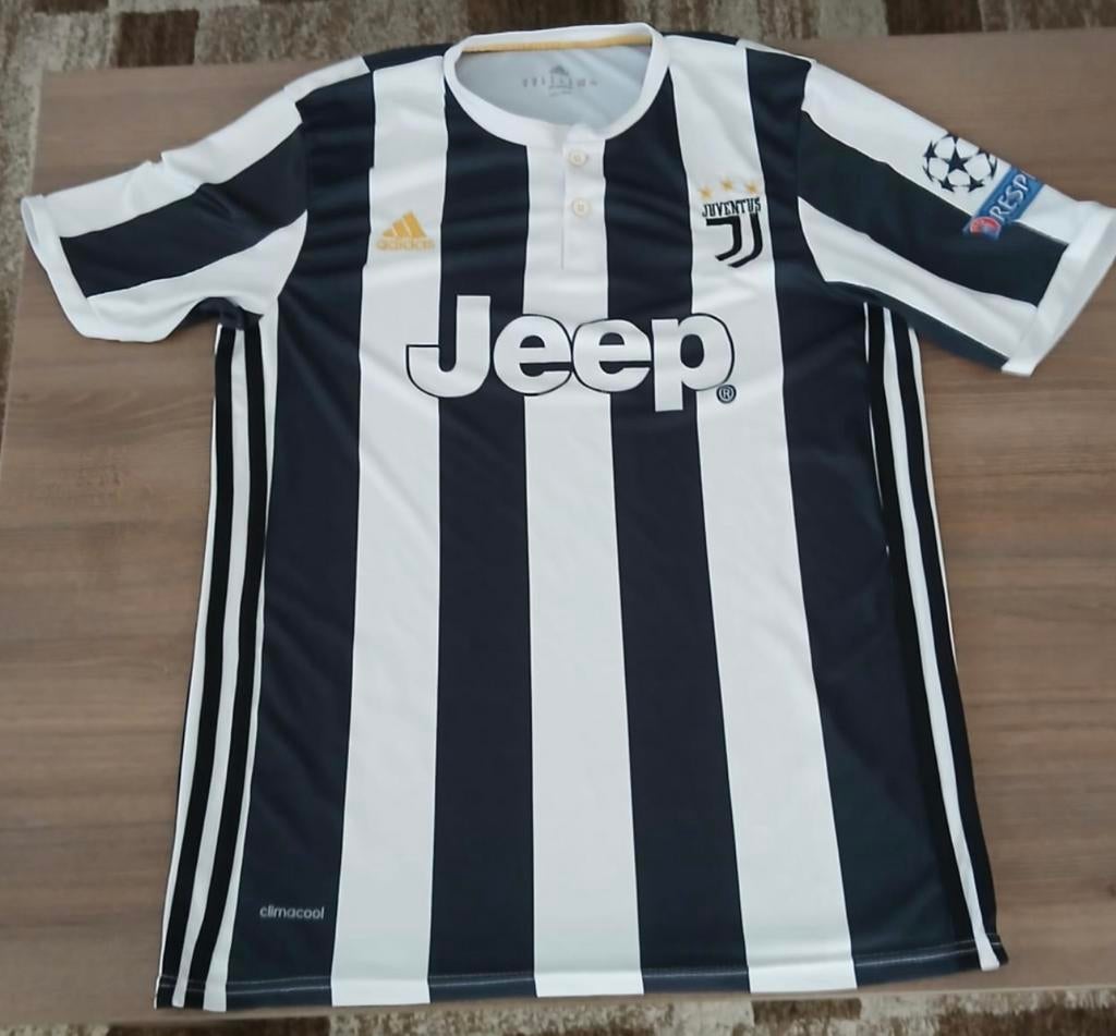Juventus tshirt maat M, Maat M, Ophalen, Zo goed als nieuw