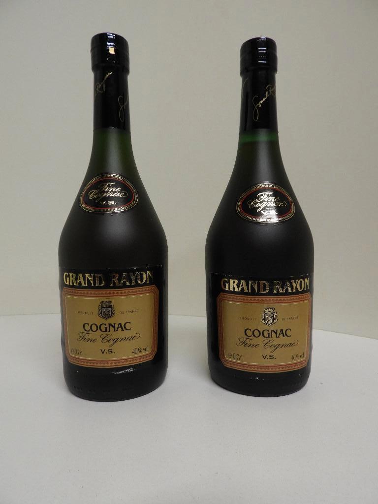 Cognac " Grand Rayon " 0,70 Liter, Verzamelen, Nieuw, Ophalen of Verzenden, Vol, Overige typen