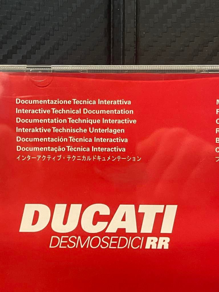 Ducati Desmosedici RR Manuel technique, Motos, Enlèvement ou Envoi