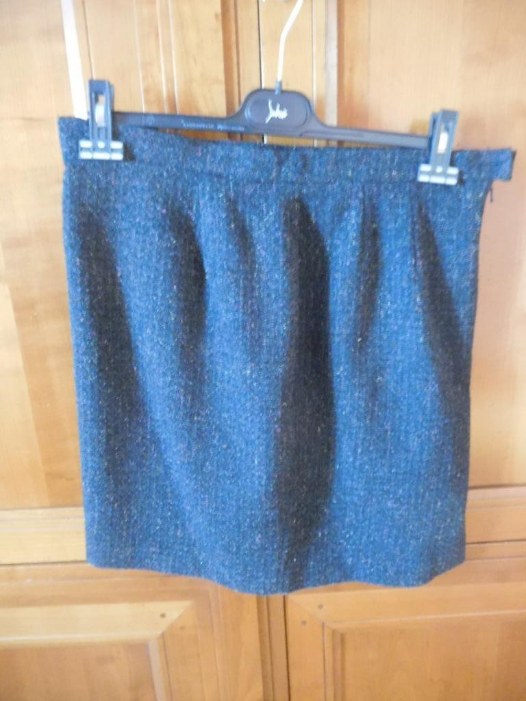 Zwarte rok met gekleurde stippen, Kleding | Dames, Zwart, Maat 42/44 (L), Ophalen of Verzenden, Zo goed als nieuw