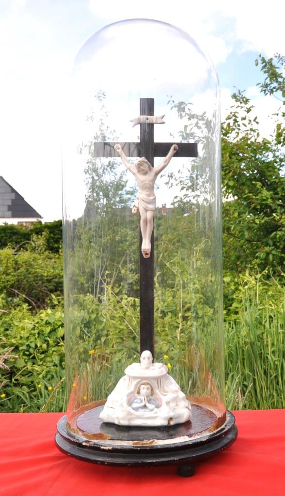 crucifix napoleon III avec son globe, Antiquités & Art, Enlèvement
