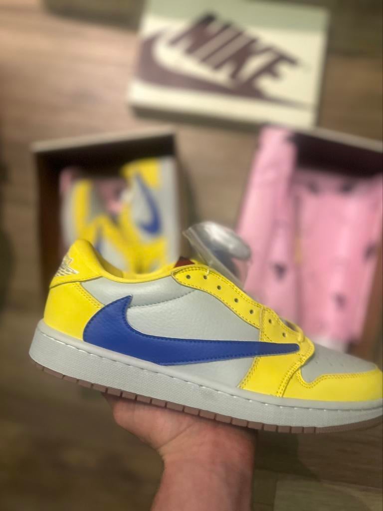 Jordan 1 Low Travis Scott Canary 41 et 42,5, Enlèvement ou Envoi, Neuf