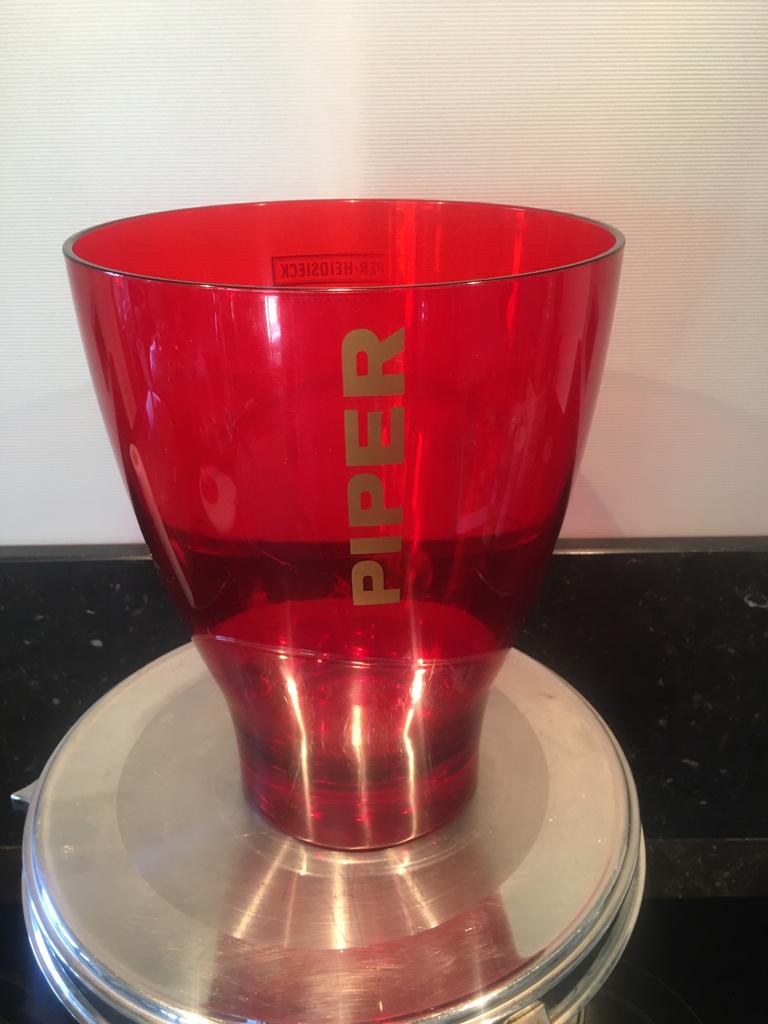 piper heidsieck champagne ijsemmer rood plexi, Ophalen of Verzenden, Gebruikt, Overige typen