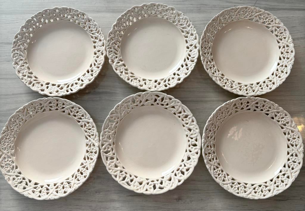 Magnifiques assiettes antiques en faïence dentelle ajourée, Enlèvement ou Envoi