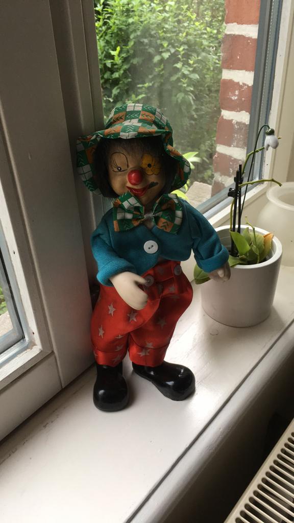 Muzikale clown, Verzamelen