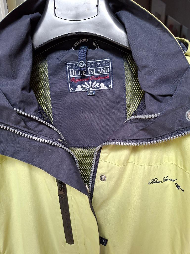 Winddichte damesjas met afneembare kap m.Blue Island 44/46, Kleding | Dames, Maat 42/44 (L), Ophalen of Verzenden, Zo goed als nieuw