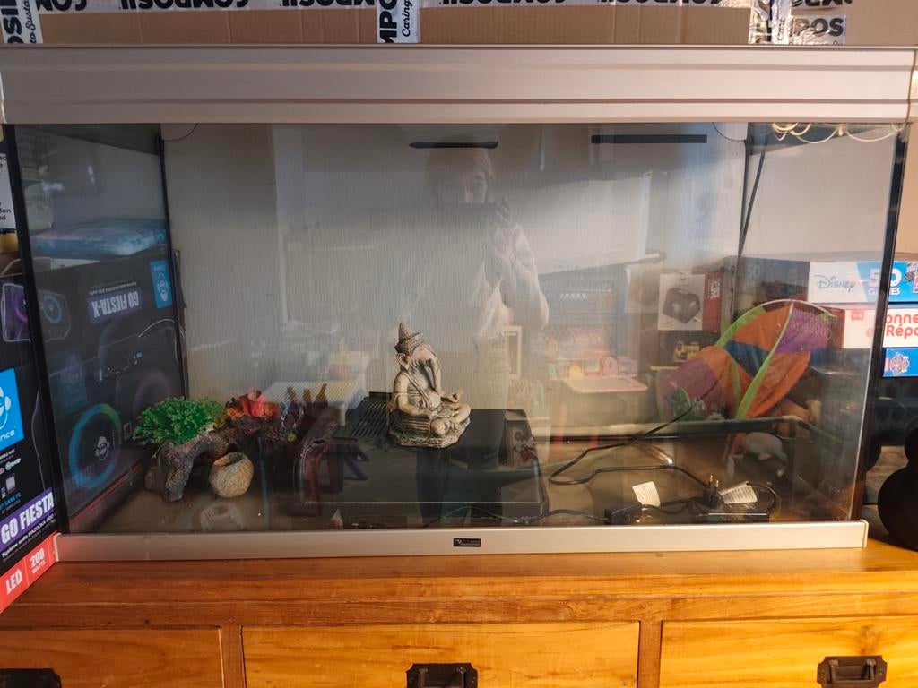 Aquarium aqualantis 200l, Enlèvement