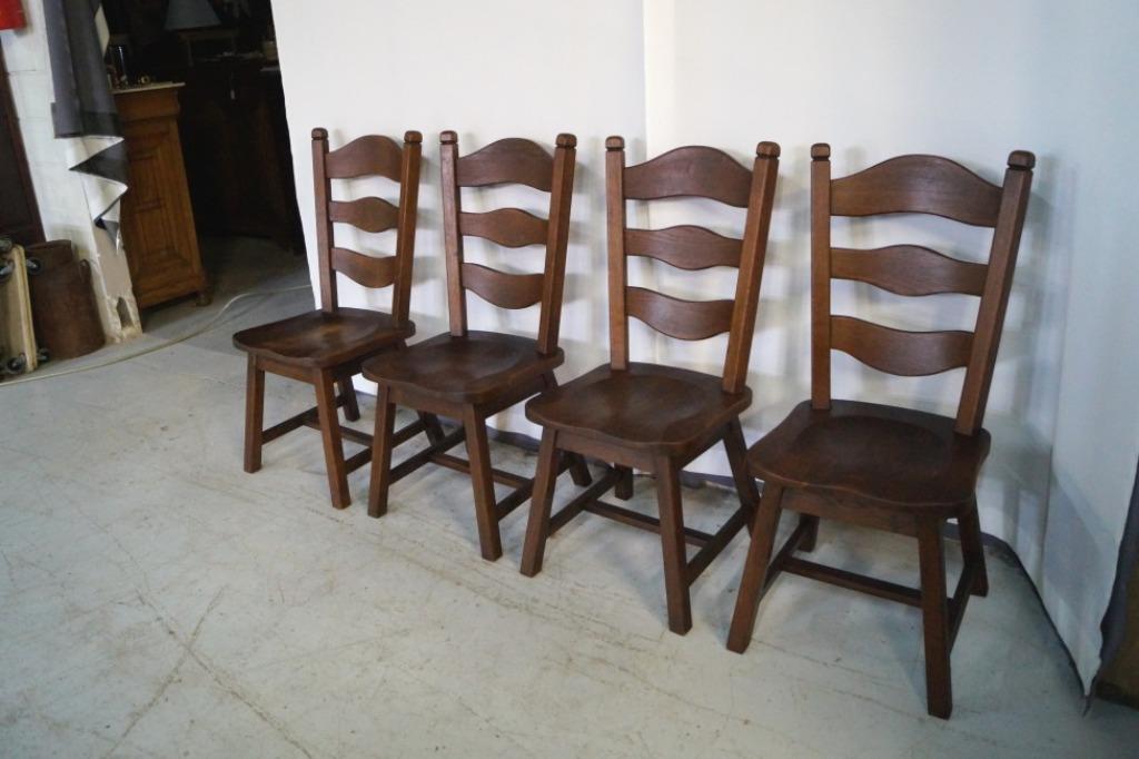 4 chaises de ferme en chêne lourd avec assise en bois, Antiquités & Art, Antiquités | Meubles | Chaises & Canapés, Enlèvement