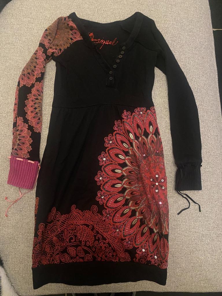 Kleed/jurk Desigual maat 36, Kleding | Dames, Zwart, Ophalen of Verzenden, Zo goed als nieuw, Knielengte