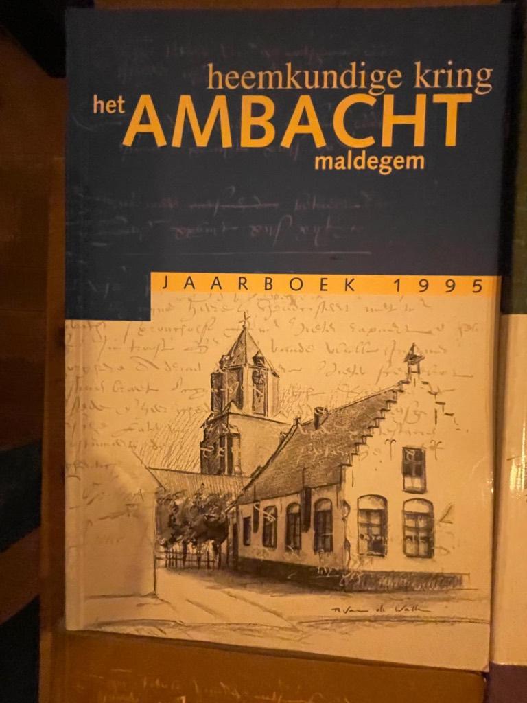 Het Ambacht - Heemkundige Kring Maldegem (1995-2010 + 2015), Ophalen of Verzenden, 20e eeuw of later, Zo goed als nieuw