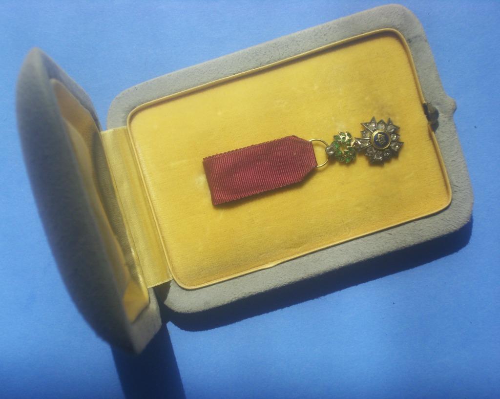 Bijou ordre de la Couronne attribué Arthur Walckiers en 1920, Verzamelen, Militaria | Algemeen, Landmacht, Lintje, Medaille of Wings
