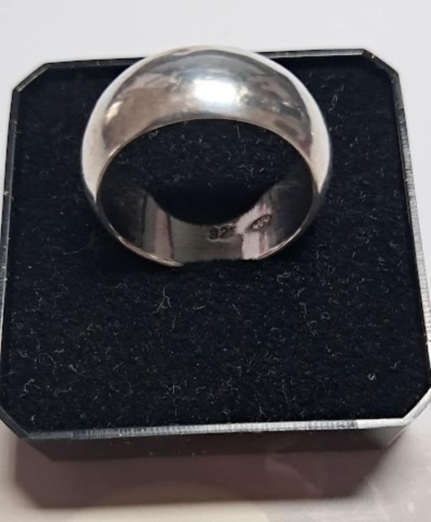 Bague anneau épais en argent, Envoi, Comme neuf, Argent, Argent