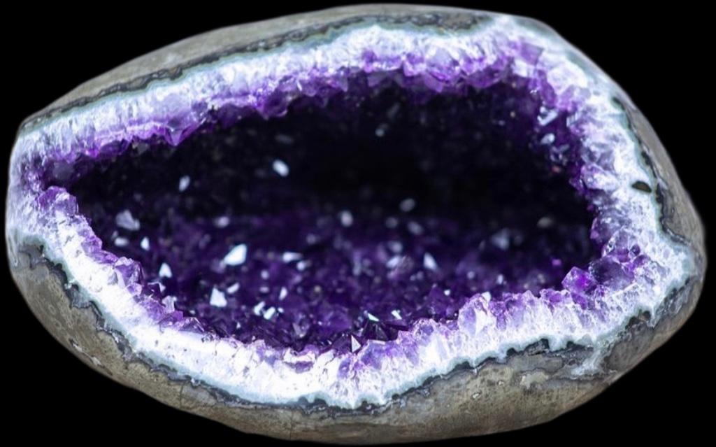 Amethyst Brok Geode Amethist Steen Edelsteen Uruguay, Envoi