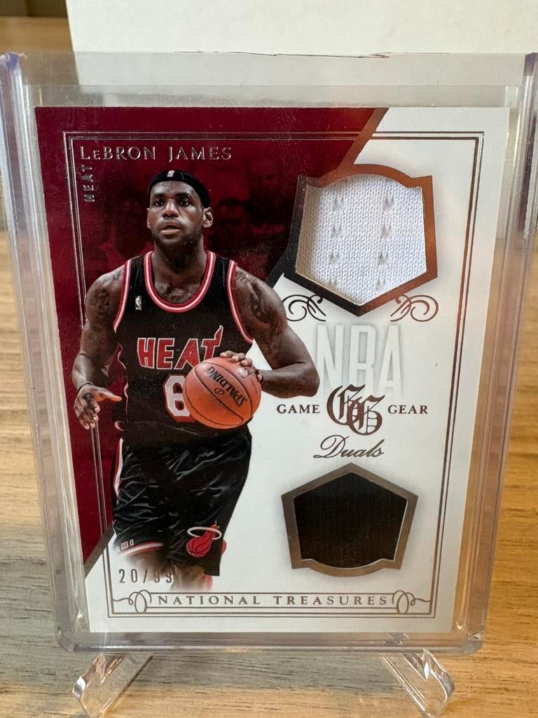 Panini national treasures 2013 LeBron James jersey, Ophalen of Verzenden, Zo goed als nieuw