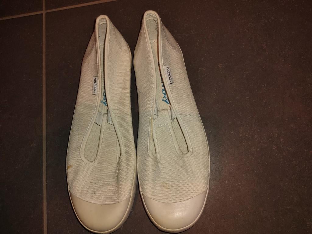 Witte turnpantoffels - Rucanor - maat 41, Garçon ou Fille, Rucanor, Comme neuf, Enlèvement
